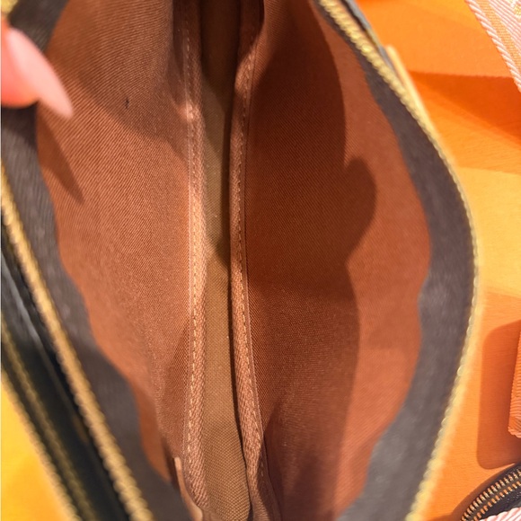 Louis Vuitton Brown Monogram Crossbody with Pink Strap - Picture 9 of 13